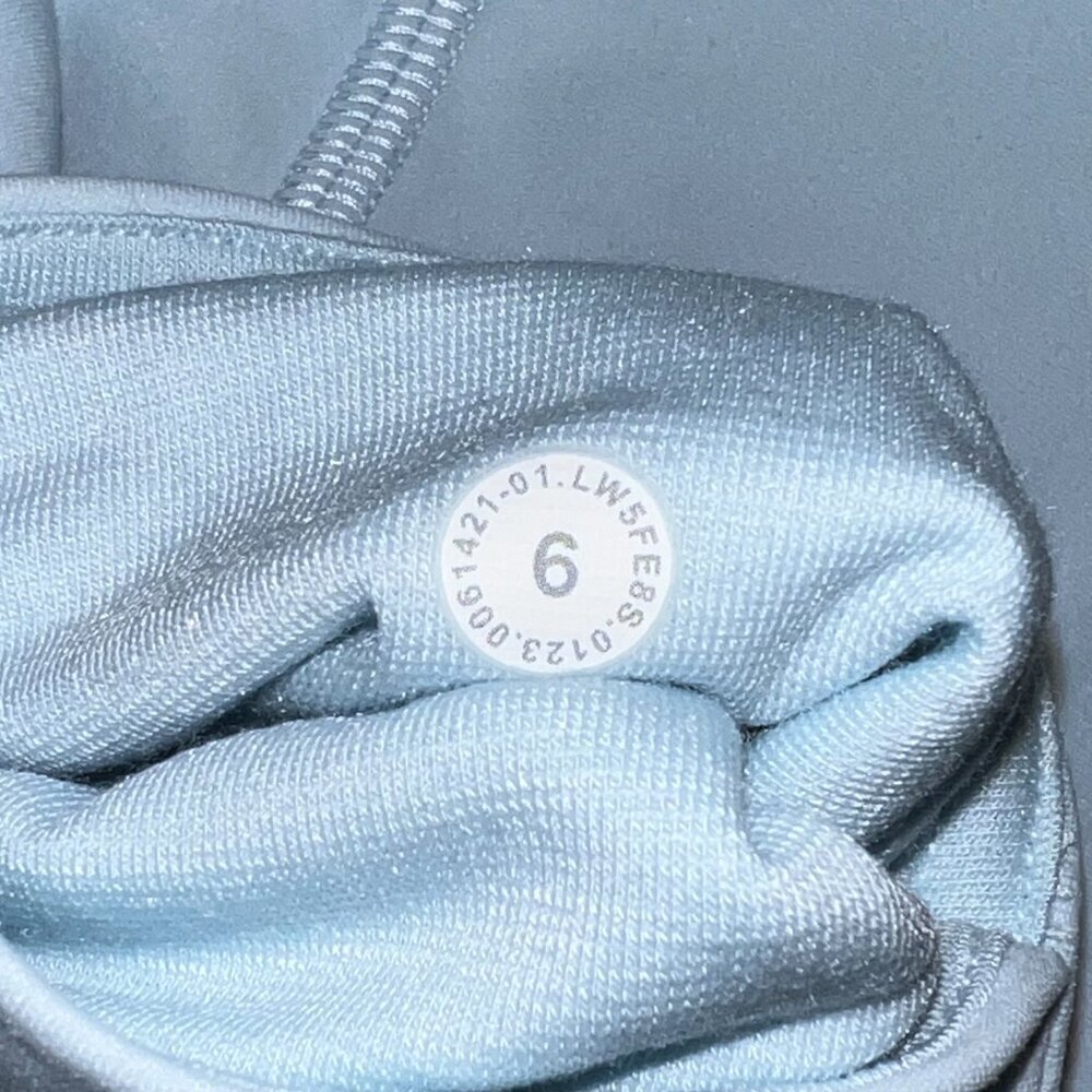 Lululemon Align V-Waist Pant 25" Powder Blue Size 6 - Picture 7 of 7